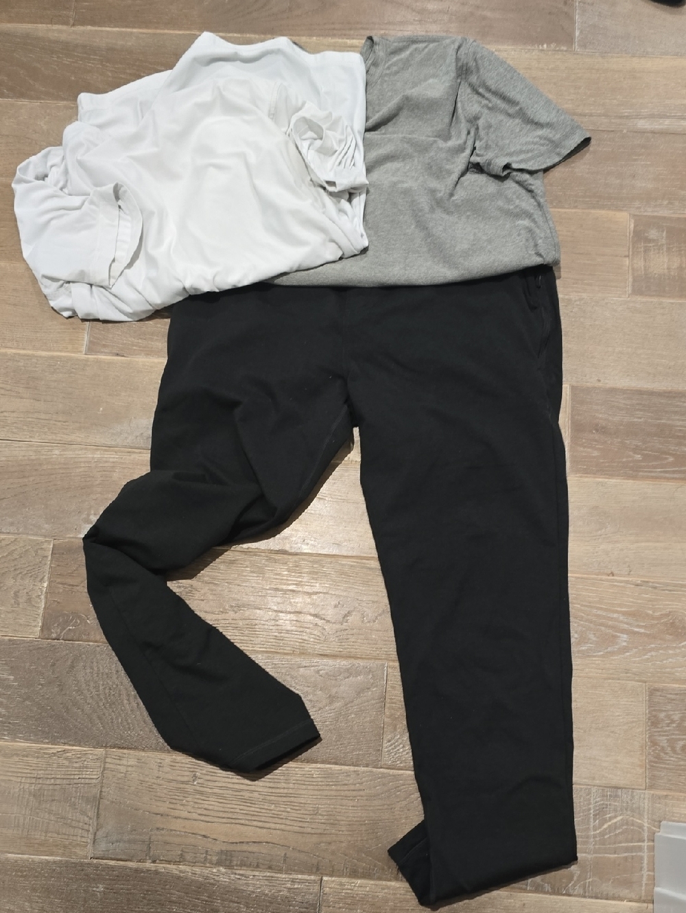 Vuori Black Jogger Sweatpants and Shirts